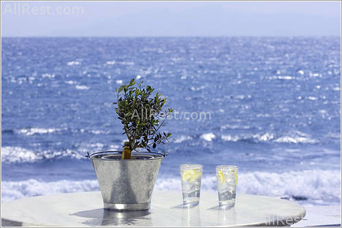 Thalassa Sea Side Resort & Suites 14